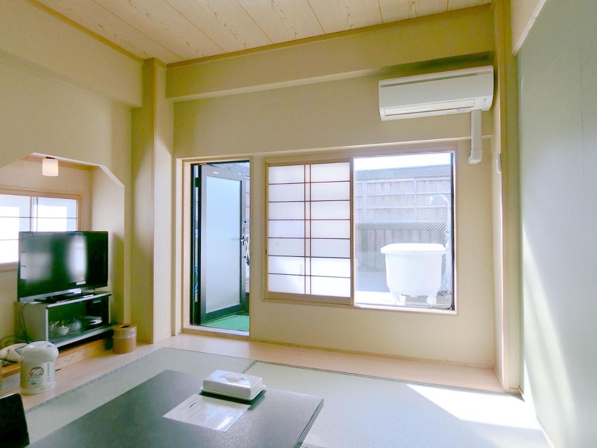 Minshuku Inn Shirahama Ekinoyado Exteriör bild