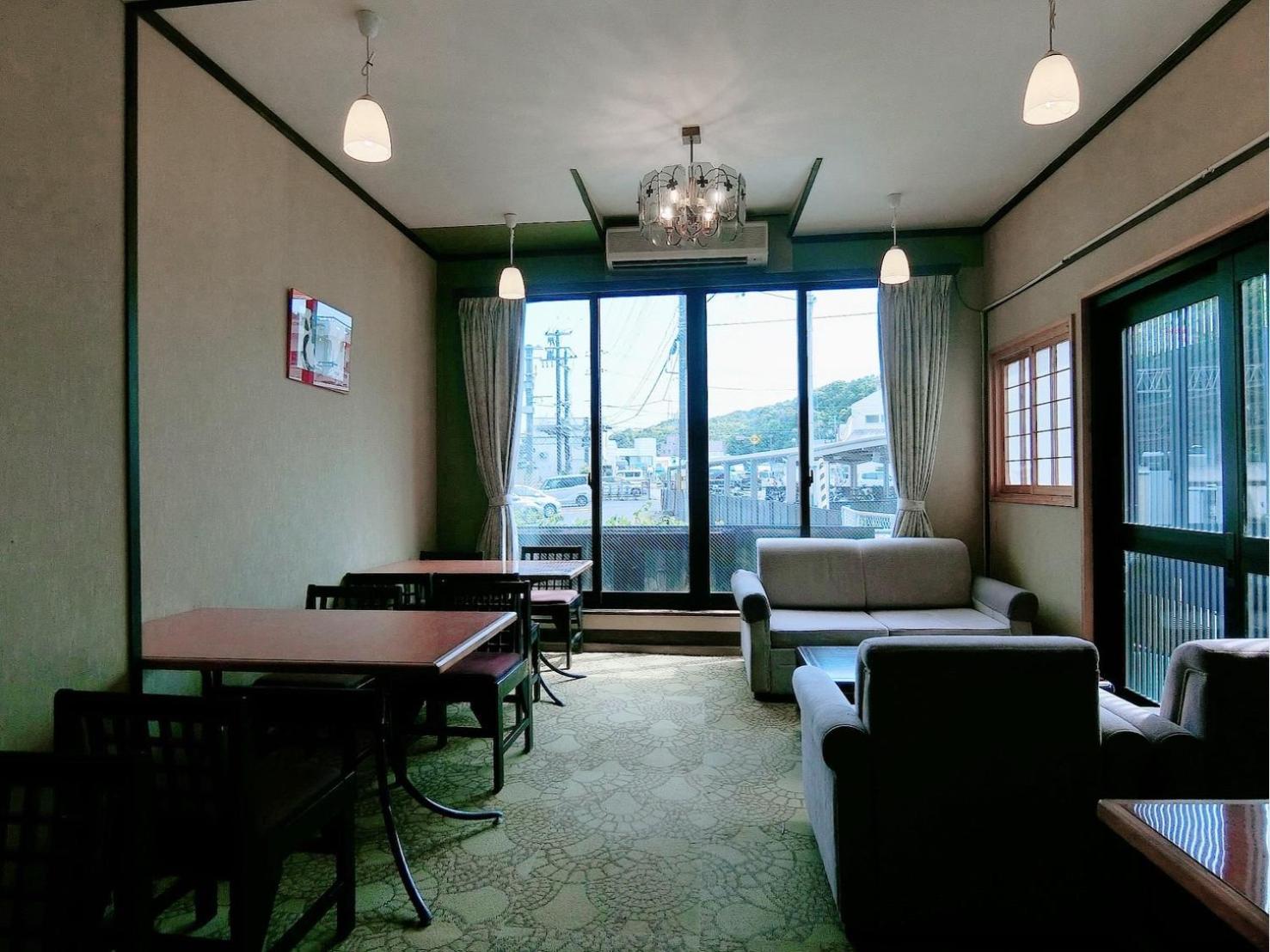 Minshuku Inn Shirahama Ekinoyado Exteriör bild